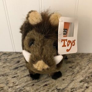 ES Toys Warthog Plush Toy. Approximately 6 inches. NWT